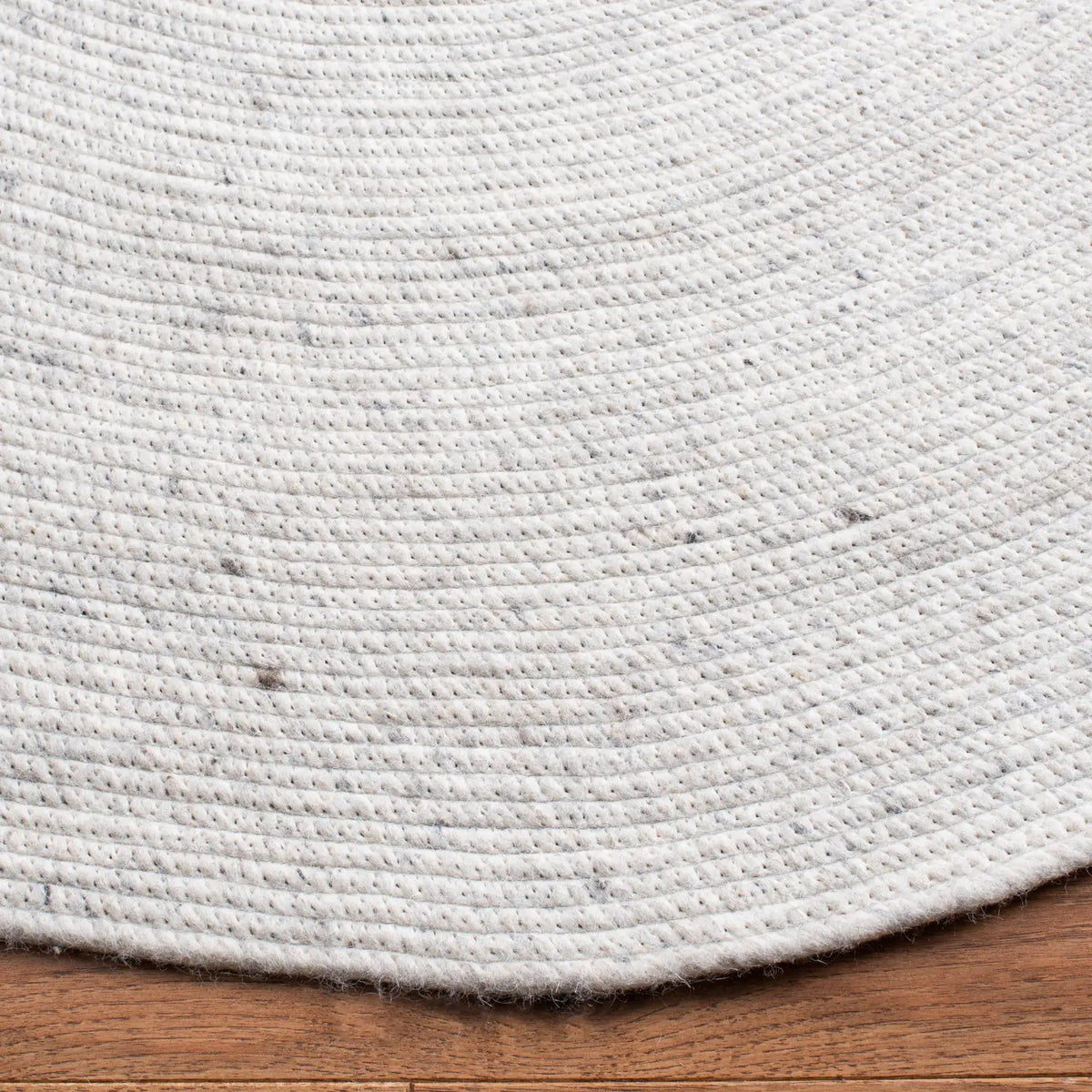 Safavieh Braided 5'-0" x 7'-0" Rug in Light Beige