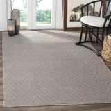 Safavieh Montauk 4'-0" x 6'-0" Rug in Ivory / Chocolate