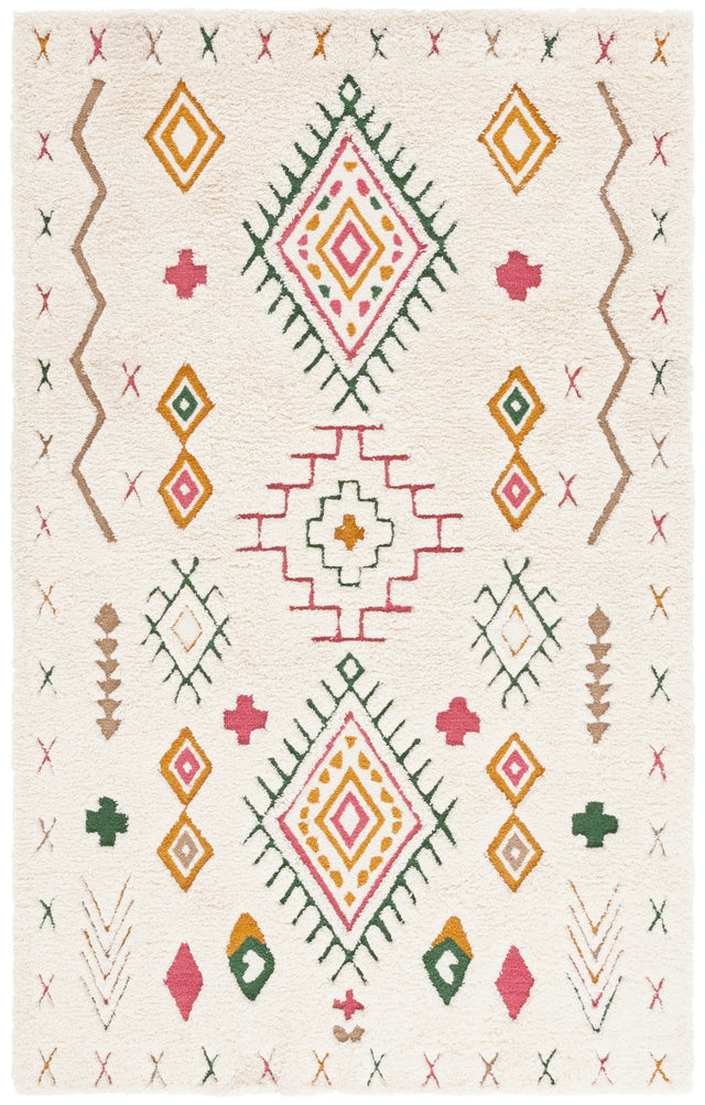 Safavieh Casablanca 4'-0" x 6'-0" Rug in Ivory / Pink