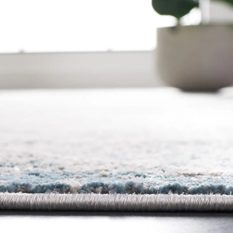 Safavieh Vogue 4'-0" x 6'-0" Rug in Grey / Blue