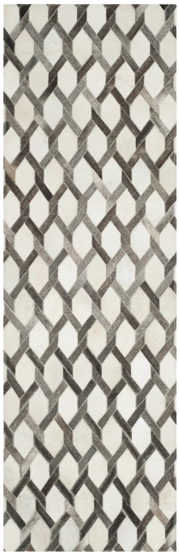 Safavieh Studio Leather 2'-3" x 7'-0" Rug in Ivory / Grey