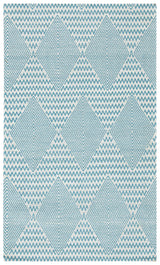 Safavieh Marbella 3'-0" x 5'-0" Rug in Light Blue / Ivory