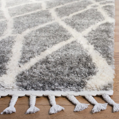 Safavieh Berber Fringe Shag 5'-3" x 7'-6" Rug in Grey / Cream
