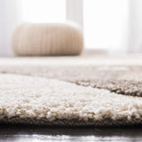 Safavieh Florida Shag 5'-3" x 7'-6" Rug in Brown / Ivory