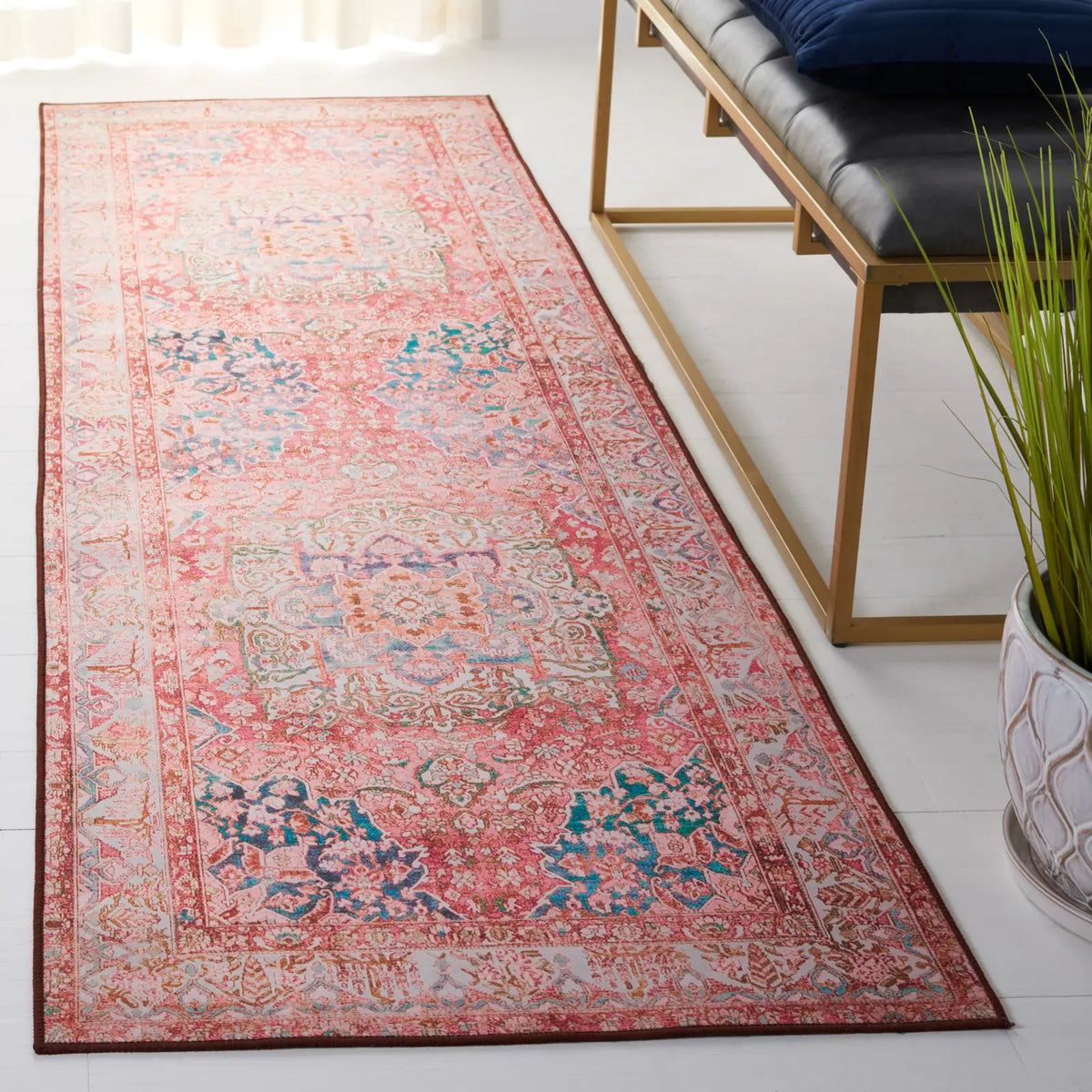 Safavieh Tucson 2'-6" x 8'-0" Rug in Rose / Beige