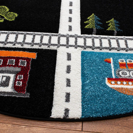 Safavieh Carousel Kids 100 5'-3" x 5'-3" Rug in Black / Ivory
