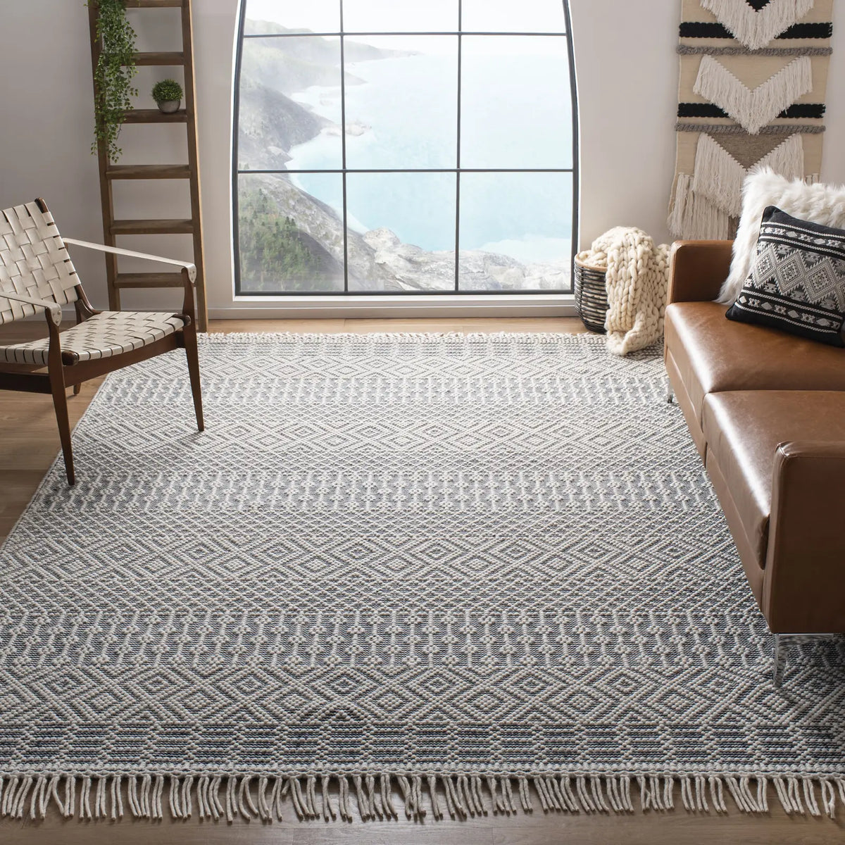Safavieh Natura 10'-0" x 14'-0" Rug in Ivory / Navy