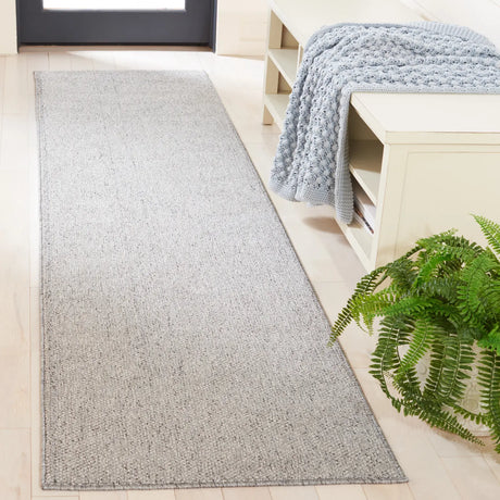 Safavieh River 2'-2" x 8'-0" Rug in Grey / Ivory