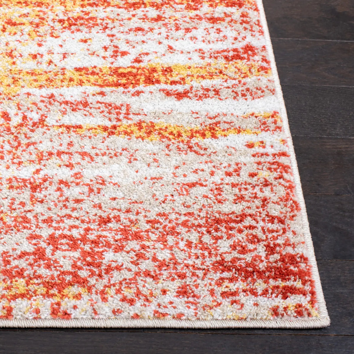 Safavieh Adirondack 4'-0" x 6'-0" Rug in Rust / Gold