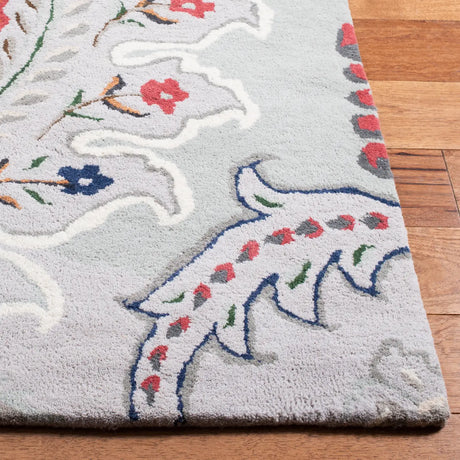 Safavieh Bella 4'-0" x 6'-0" Rug in Grey / Red