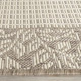 Safavieh Courtyard 2'-3" x 6'-7" Rug in Natural / Brown