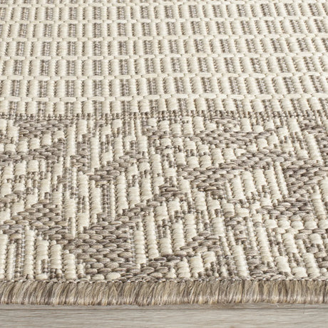 Safavieh Courtyard 2'-3" x 6'-7" Rug in Natural / Brown