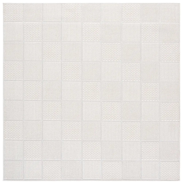 Safavieh Veranda 6'-7" x 6'-7" Rug in Ivory / Beige