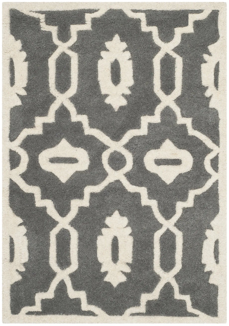 Safavieh Chatham 2'-0" x 3'-0" Rug in Dark Grey / Ivory