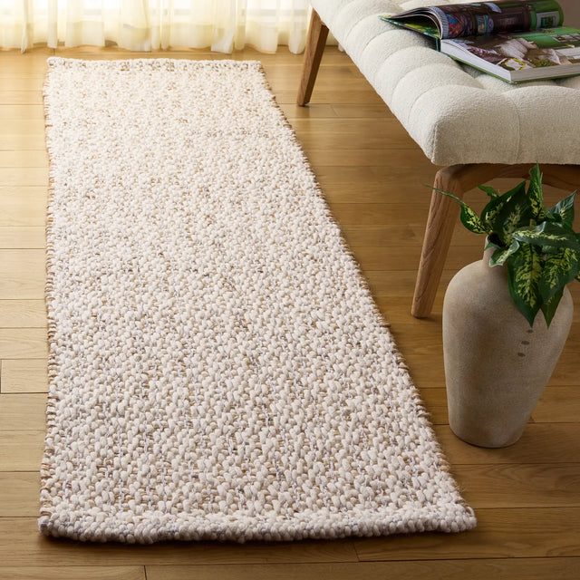 Safavieh Natural Fiber 2'-3" x 8'-0" Rug in Natural / Silver