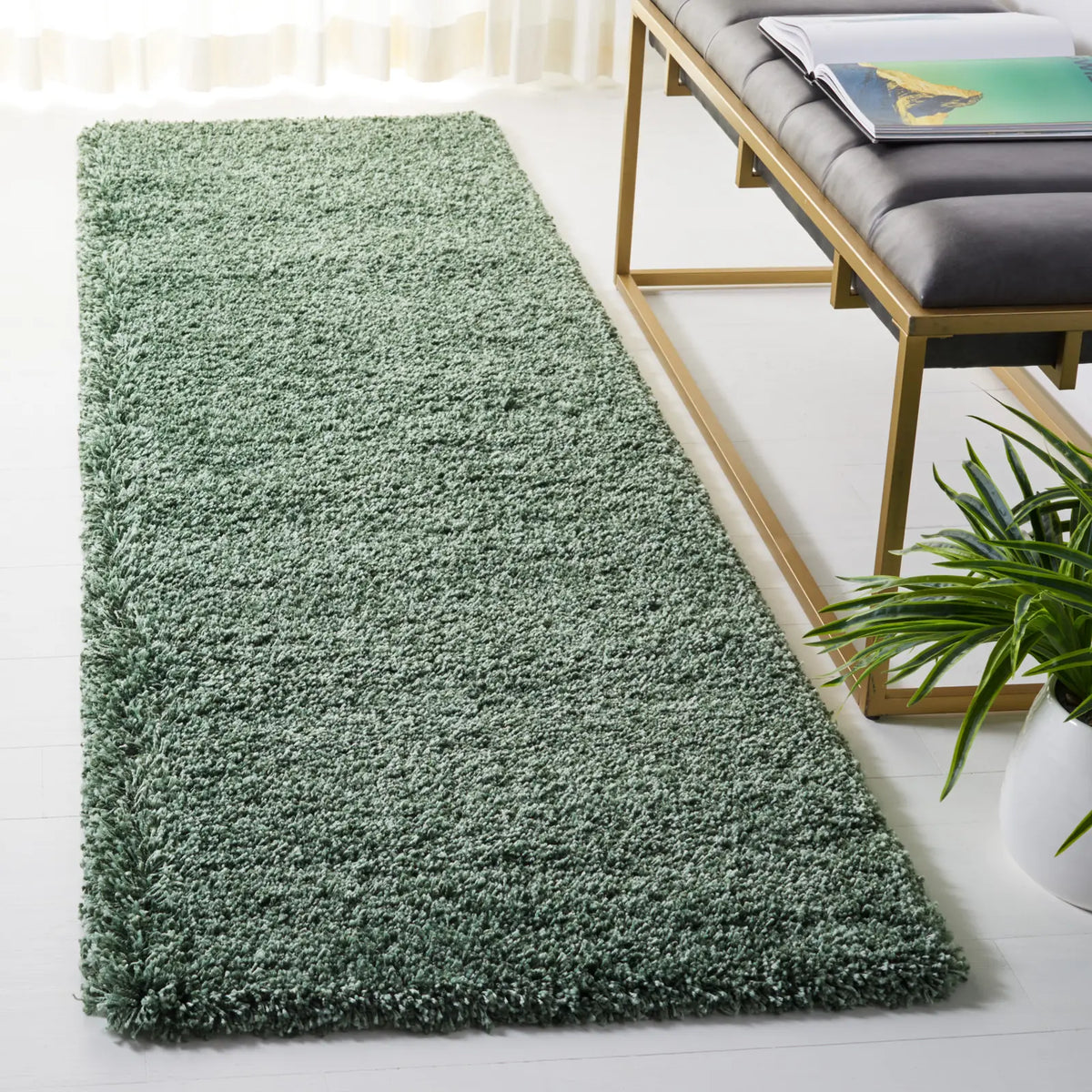 Safavieh Hudson Shag 2'-3" x 8'-0" Rug in Green