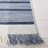 Safavieh Striped Kilim 4'-0" x 6'-0" Rug in Light Grey / Black