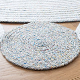 Safavieh Cape Cod 5'-0" x 5'-0" Rug in Pink / Ivory