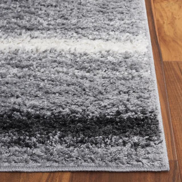 Safavieh Border & Stripe Shag 200 4'-5" x 6'-5" Rug in Grey / Black