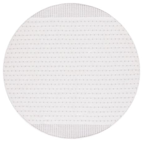 Safavieh Montauk 6'-0" x 6'-0" Rug in Light Grey / Ivory