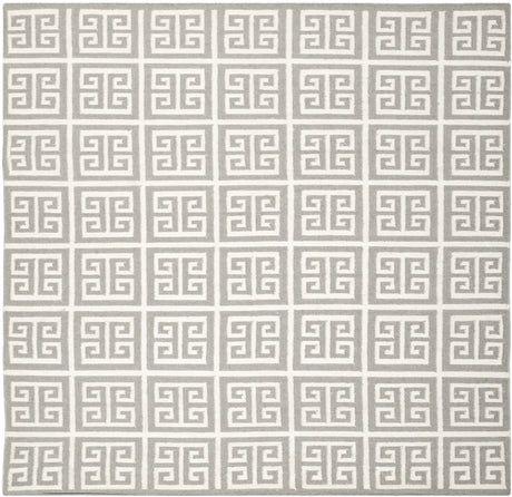 Safavieh Dhurries 7'-0" x 7'-0" Rug in Grey / Ivory