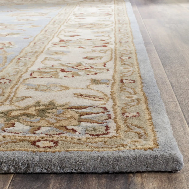 Safavieh Royalty 5'-0" x 7'-0" Rug in Blue / Beige