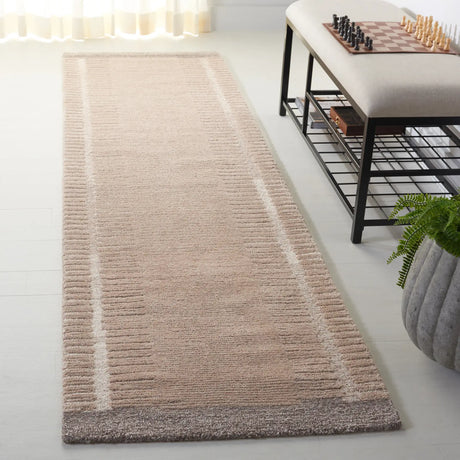Safavieh Ebony 2'-3" x 9'-0" Rug in Beige / Ivory
