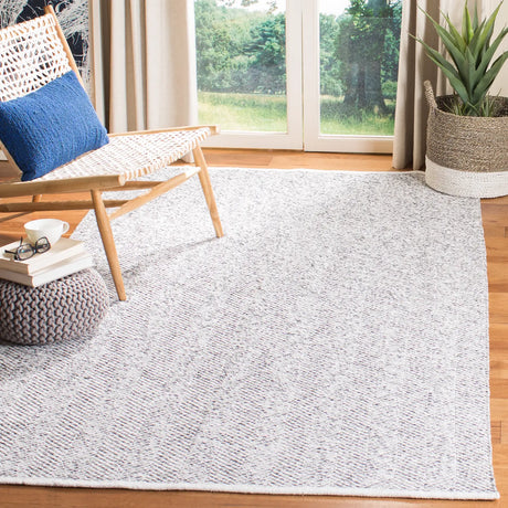 Safavieh Nantucket 4'-0" x 6'-0" Rug in Charcoal