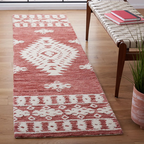 Safavieh Aspen 2'-3" x 9'-0" Rug in Rust / Ivory