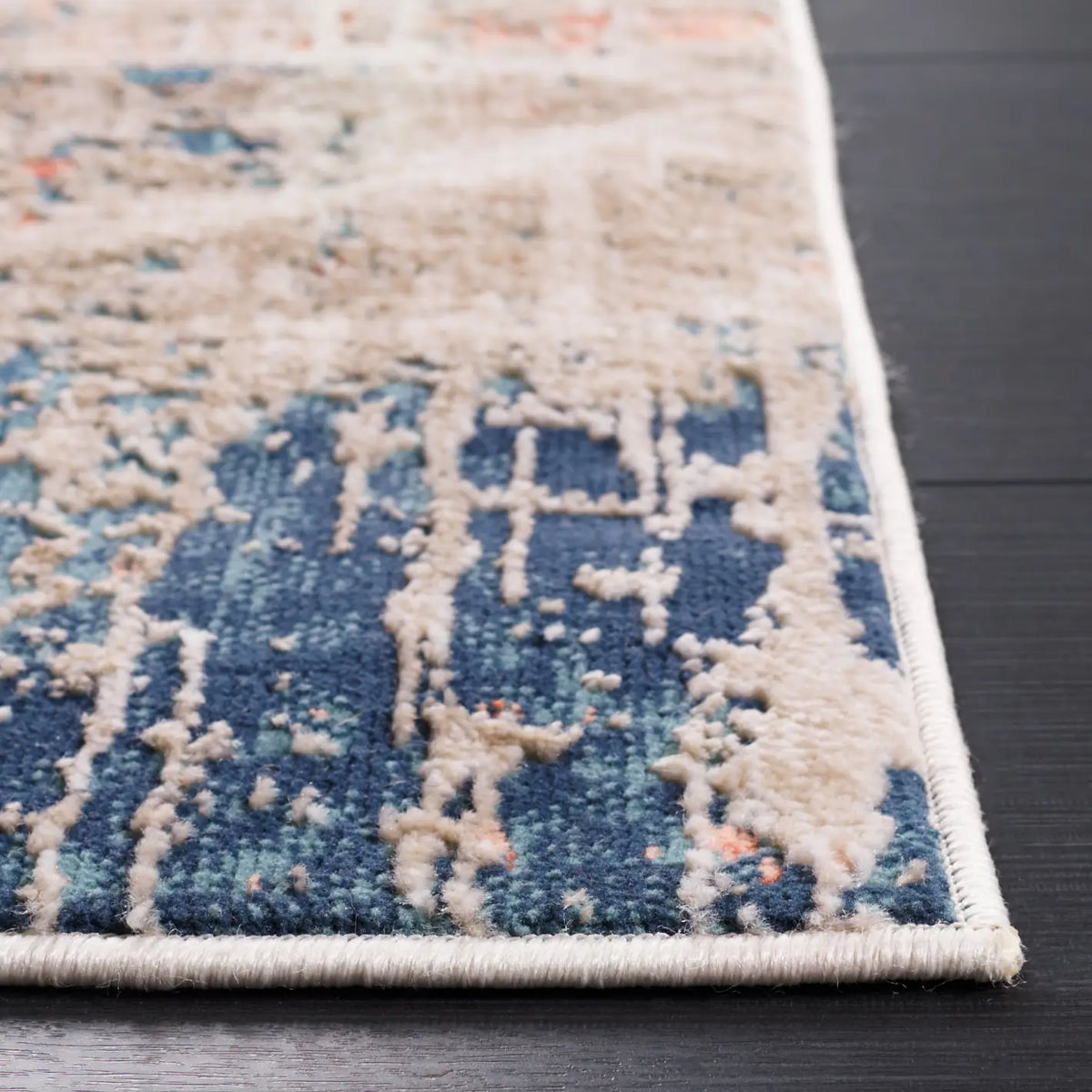 Safavieh Madison 800 4'-5" x 6'-5" Rug in Blue / Grey
