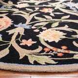 Safavieh Chelsea 5'-6" x 5'-6" Rug in Black