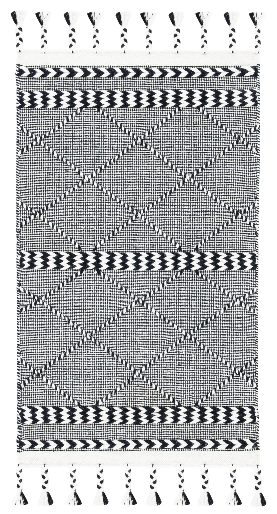 Safavieh Casablanca 3'-0" x 5'-0" Rug in Black / Ivory