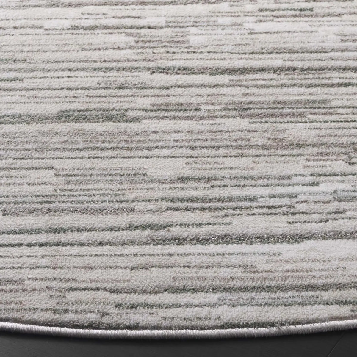 Safavieh Orchard 6'-7" x 6'-7" Rug in Grey / Green