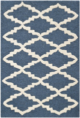 Safavieh Cambridge 2'-0" x 3'-0" Rug in Navy / Ivory