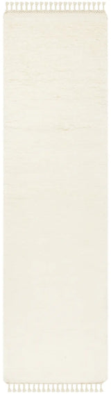 Safavieh Casablanca 2'-3" x 8'-0" Rug in Ivory