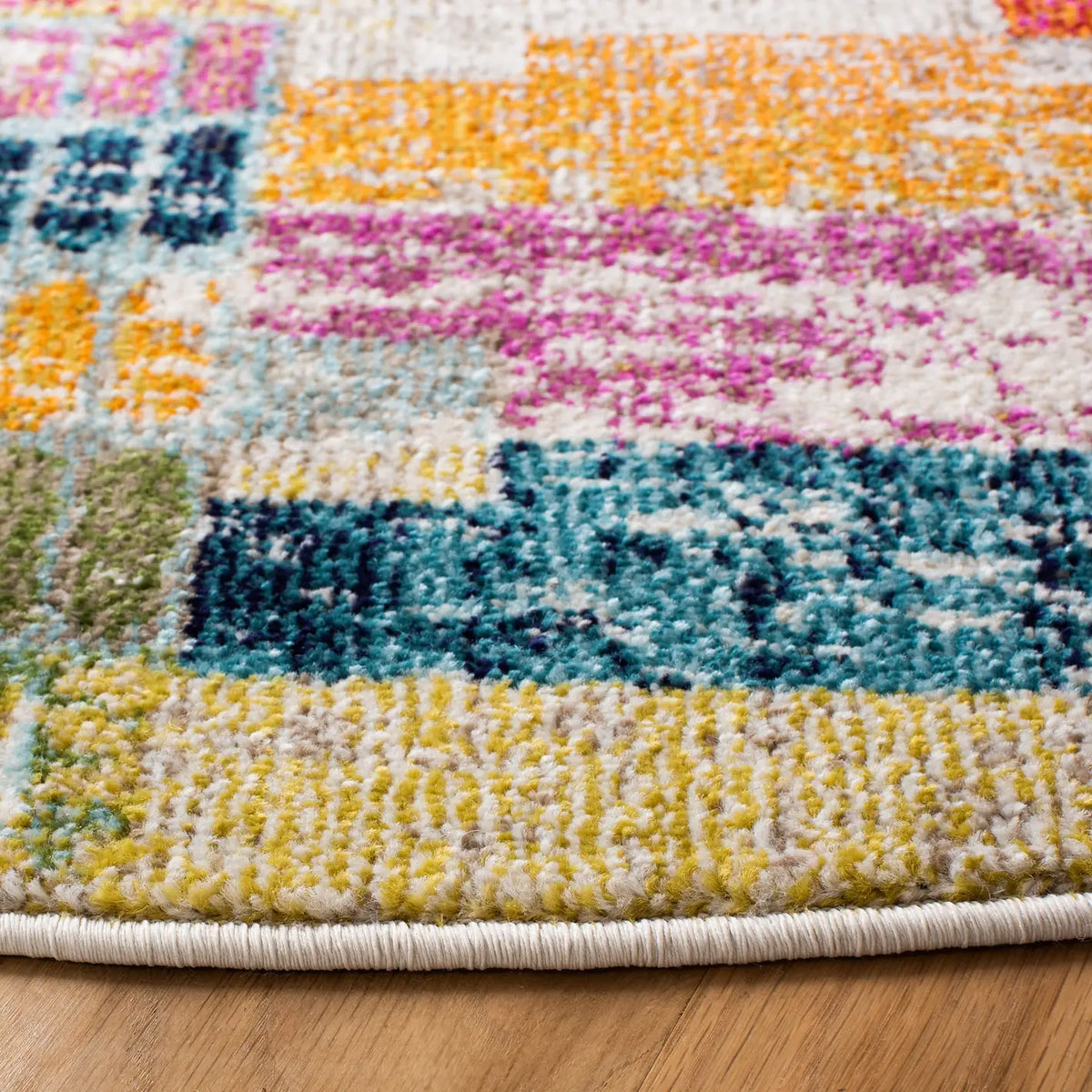 Safavieh Madison 6'-7" x 6'-7" Rug in Ivory / Multi