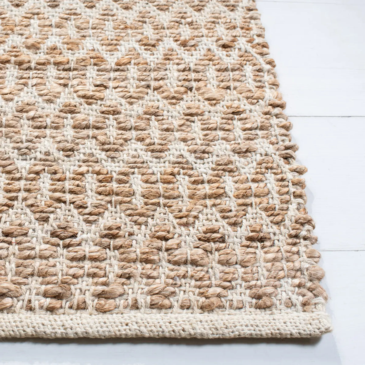 Safavieh Natural Fiber 4'-0" x 6'-0" Rug in Natural