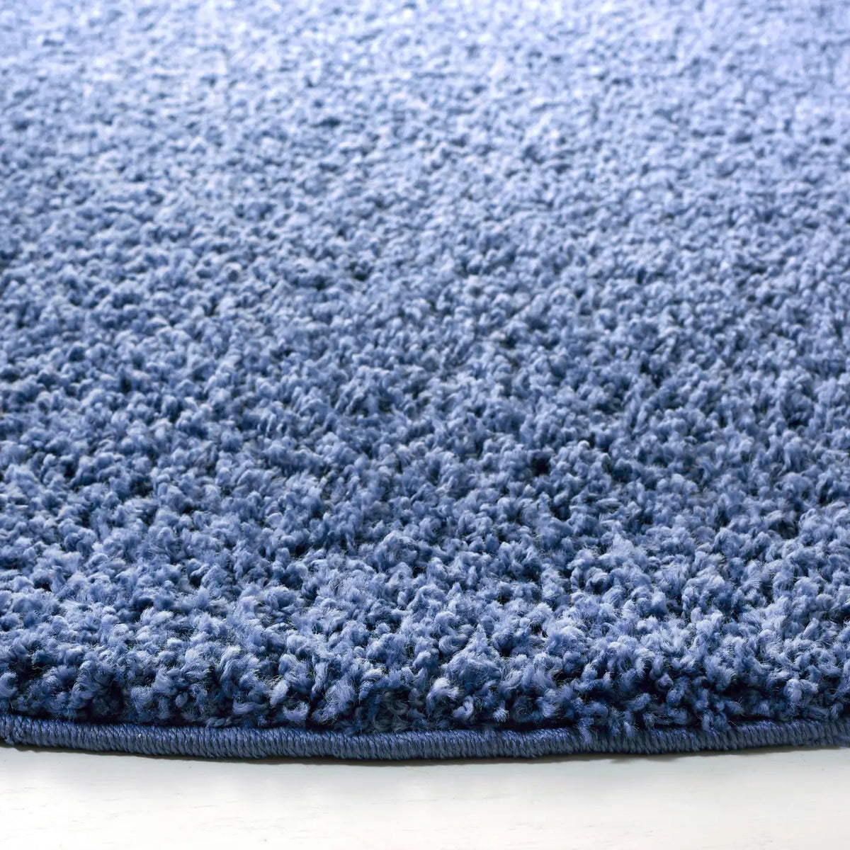 Safavieh Primo Shag 6'-7" x 6'-7" Rug in Blue