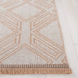 Safavieh Aspect 4'-0" x 6'-0" Rug in Ivory / Natural