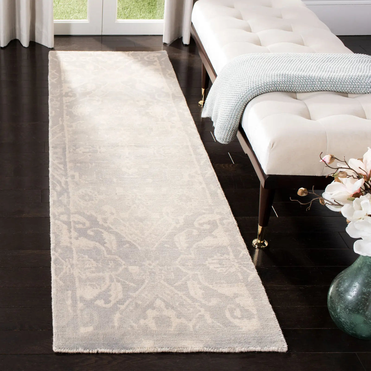 Safavieh Restoration Vintage 2'-3" x 10'-0" Rug in Light Grey / Ivory