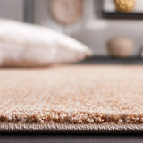 Safavieh Lasa 4'-0" x 6'-0" Rug in Rust / Copper