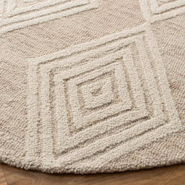 Safavieh Blossom 6'-0" x 6'-0" Rug in Beige / Ivory