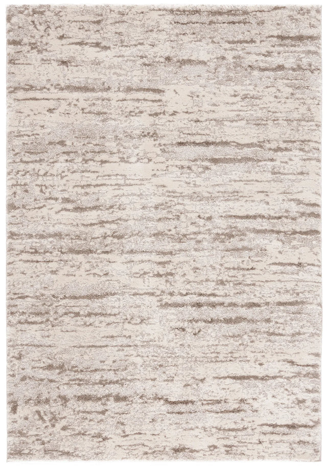 Safavieh Century 300 4'-5" x 6'-5" Rug in Ivory / Brown