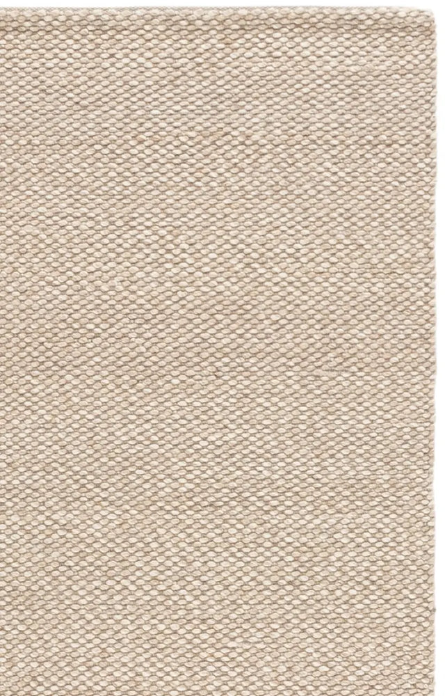 Safavieh Natura 5'-0" x 8'-0" Rug in Beige