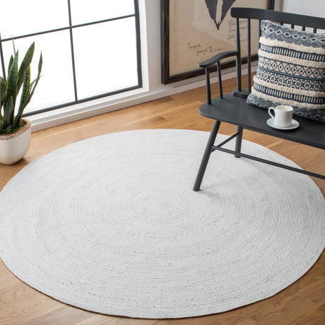 Safavieh Cape Cod 5'-0" x 5'-0" Rug in Ivory