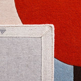 Safavieh Fifth Avenue 5'-0" x 8'-0" Rug in Beige / Blue