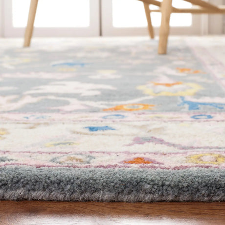 Safavieh Anatolia 4'-0" x 6'-0" Rug in Dark Grey / Ivory