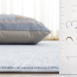 Safavieh Haven 4'-0" x 6'-0" Rug in Light Blue