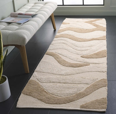 Safavieh Vermont 2'-3" x 8'-0" Rug in Ivory / Beige