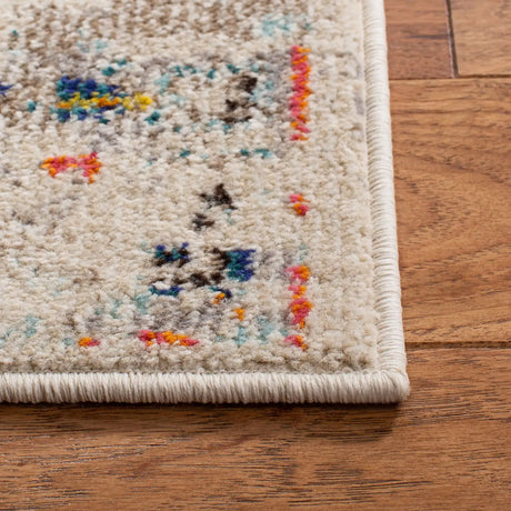 Safavieh Madison 4'-0" x 6'-0" Rug in Cream / Blue